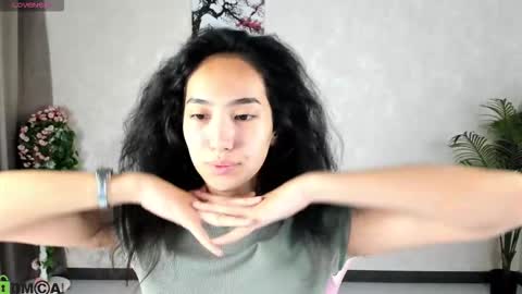 Aura online show from 09.20.25