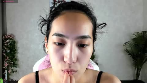 Aura online show from 10.13.25