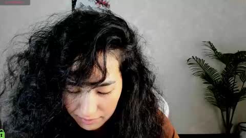 Aura online show from 11.19.25