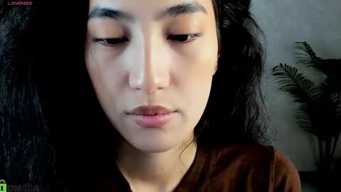 Aura online show from 11.20.25