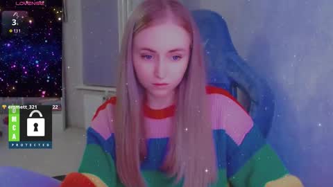 you know thumb up me please its important online show from 11.27.25