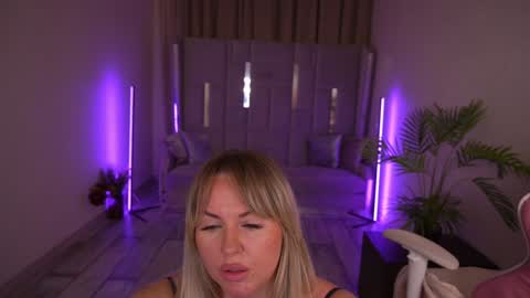 Kira online show from 02.05.25