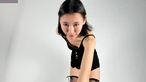 Snapshot of kiraeko chatting on 03.04.26 kiraeko online show from 03.04.26