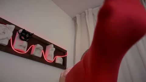 Snapshot of kirafatex chatting on 11.16.25 KiraFatex online show from 11.16.25