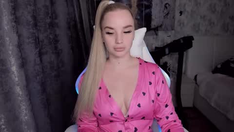 kirakrox online show from 11.11.25