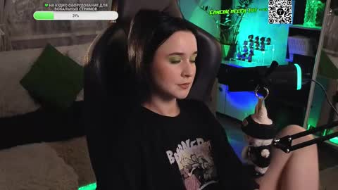 Kira    online show from 10.16.25