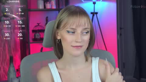 Kira online show from 01.05.26