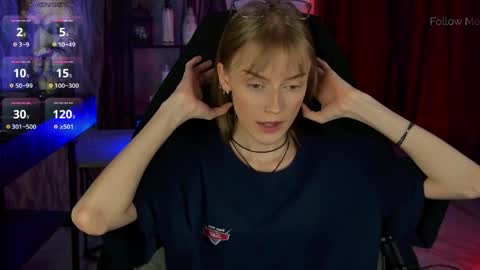 Kira online show from 04.12.26