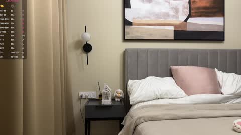 Snapshot of kiramystery chatting on 01.17.25 Kira online show from 01.17.25