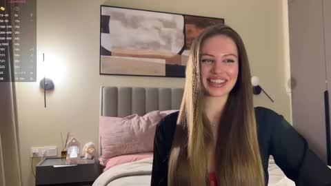 Snapshot of kiramystery chatting on 02.23.25 Kira online show from 02.23.25