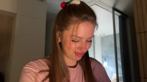 Kira online show from 03.18.26