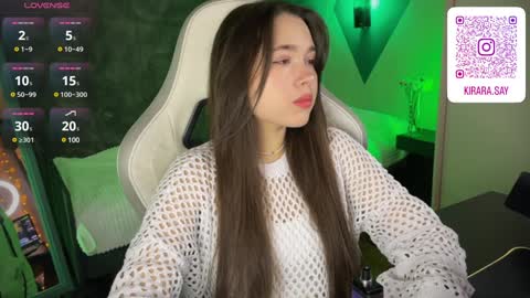 Snapshot of kirarasay chatting on 01.08.25 Kira online show from 01.08.25