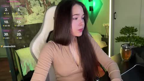 Snapshot of kirarasay chatting on 03.03.25 Kira online show from 03.03.25