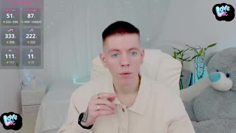    online show from 03.04.25