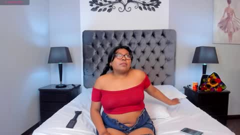 kiri  online show from 02.28.26