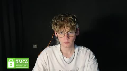 Snapshot of kirill_20_cm chatting on 04.28.26 Kirill and Andrey online show from 04.28.26
