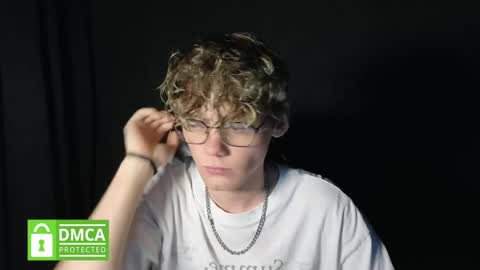 Snapshot of kirill_20_cm chatting on 04.30.26 Kirill and Andrey online show from 04.30.26