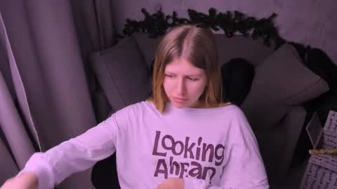 Kira online show from 12.21.24