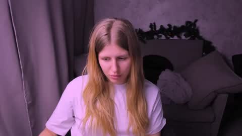 Kira online show from 01.12.25