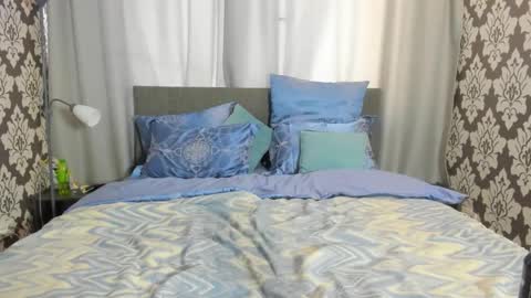 Kira online show from 09.12.25