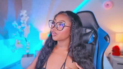 kishalove_ online show from 04.20.26