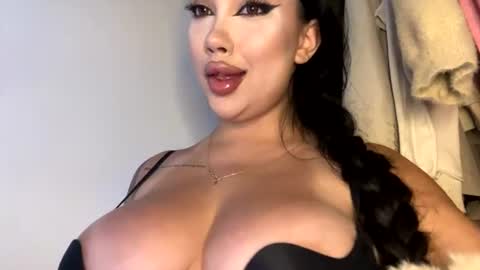 Snapshot of kiss_lissa666 chatting on 08.01.26 kiss_lissa666 online show from 08.01.26