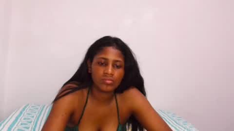Snapshot of kiss_violet chatting on 06.29.26 Violet online show from 06.29.26