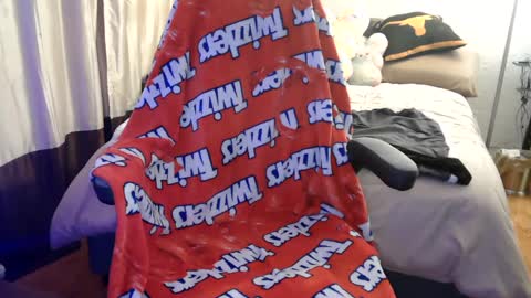 Snapshot of kissababyy47 chatting on 02.25.25 KiSSABABYY online show from 02.25.25