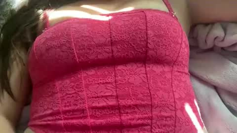 Snapshot of kissbriella chatting on 10.15.25 kissbriella online show from 10.15.25