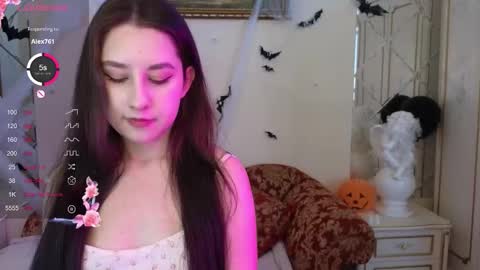 Hot Eva online show from 11.04.25