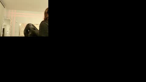 Snapshot of kissi_tay1 chatting on 09.10.25 KISSI online show from 09.10.25