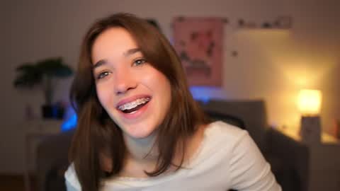 Sisi online show from 10.09.25