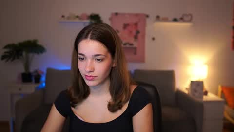 Sisi online show from 11.03.25