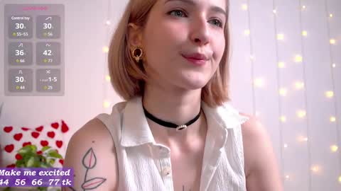 Snapshot of kisskiss_muah chatting on 02.21.25 Kate  online show from 02.21.25