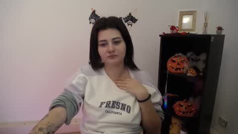 kissleoxx online show from 11.06.25