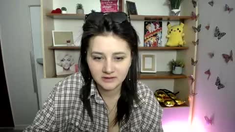Snapshot of kissleoxx chatting on 05.23.26 kissleoxx online show from 05.23.26