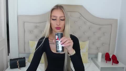 Natalie online show from 09.18.25