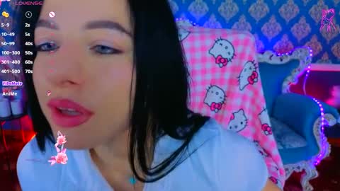 Snapshot of kitnis1love chatting on 05.27.26 kitness online show from 05.27.26