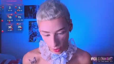 Snapshot of kitsuneplay_ chatting on 07.15.26 Salvatore online show from 07.15.26