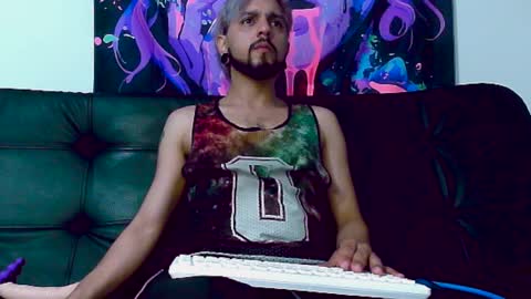 Alejandro online show from 09.10.25