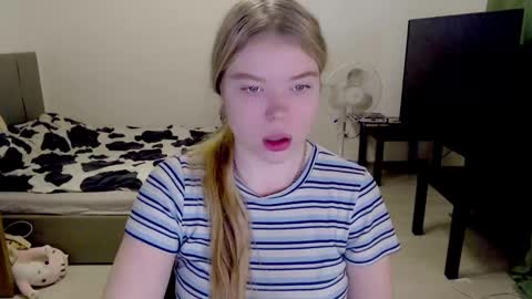 Jennyblonde and Emmabrunette online show from 12.06.24