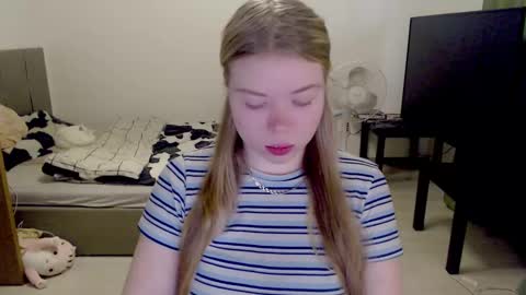 Jennyblonde and Emmabrunette online show from 12.25.24