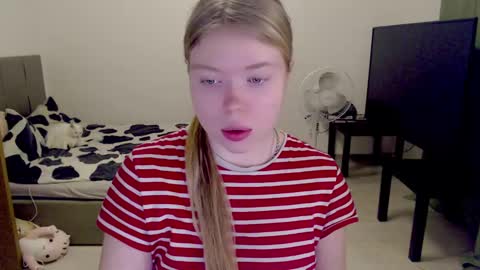 Jennyblonde and Emmabrunette online show from 01.11.25