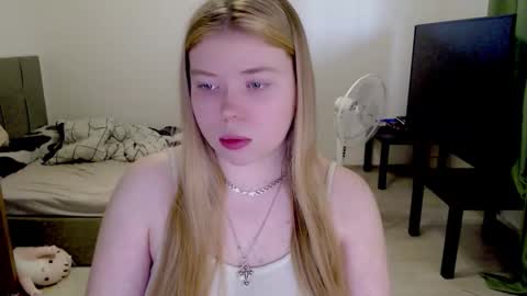 Jennyblonde and Emmabrunette online show from 03.02.26