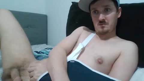 kittenfoxxx online show from 11.21.25