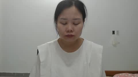 kitti_baby2x online show from 04.18.26