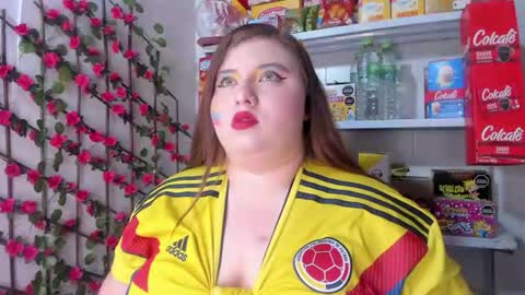 Snapshot of kitty__pinnk chatting on 06.17.26 KAROL online show from 06.17.26