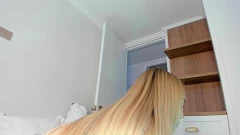 sophie online show from 03.23.26