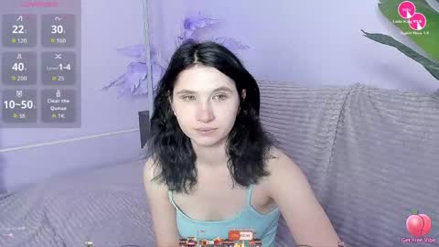 Snapshot of kitty_blondy chatting on 04.30.26 kitty blondy online show from 04.30.26