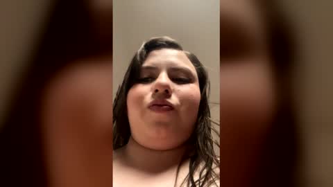 Kitty online show from 12.21.25